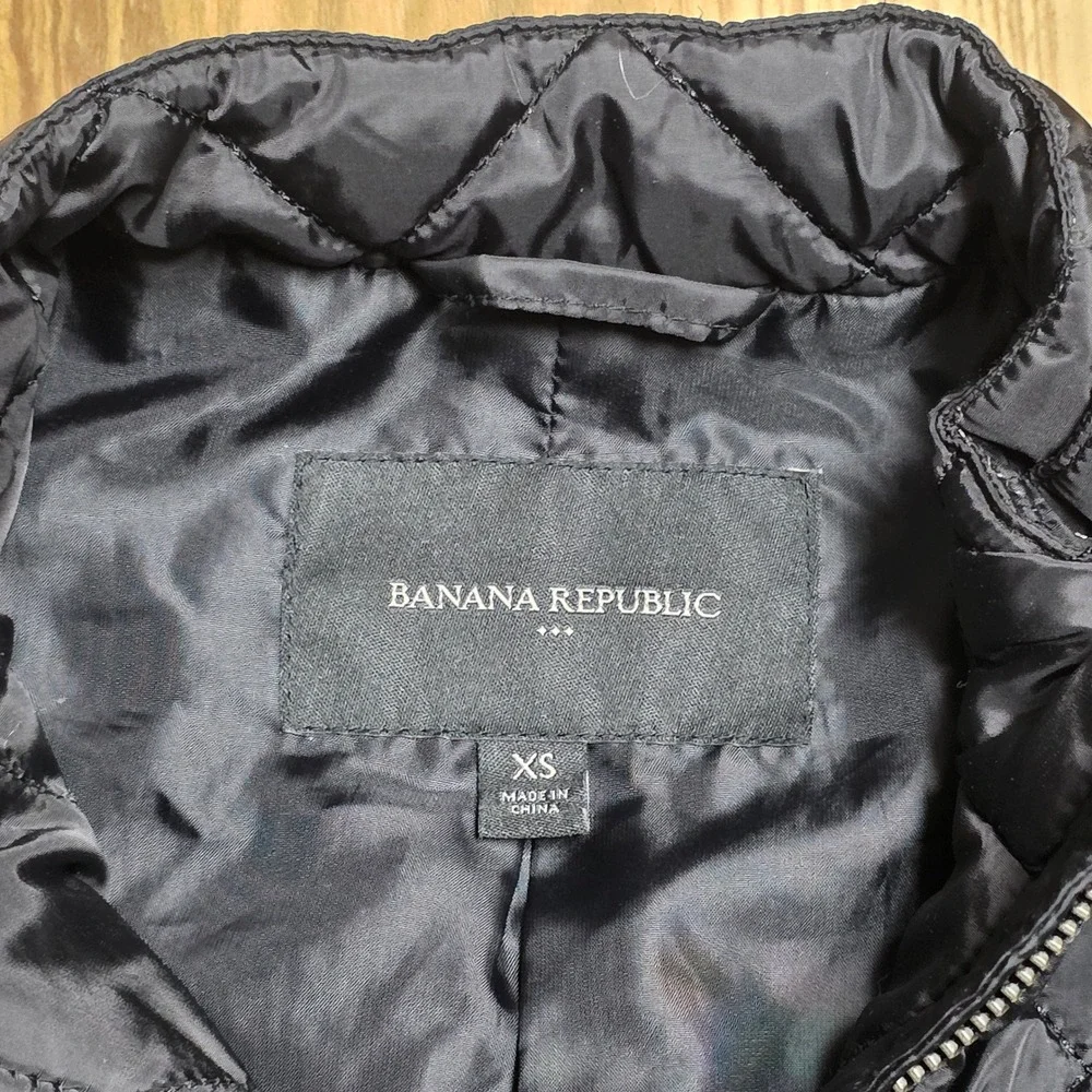 Banana Republic Quilted Moto Jacket Women's Size XS Black Full Zip‎ Snap Collar